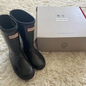 Kids black sparkly hunter boots
